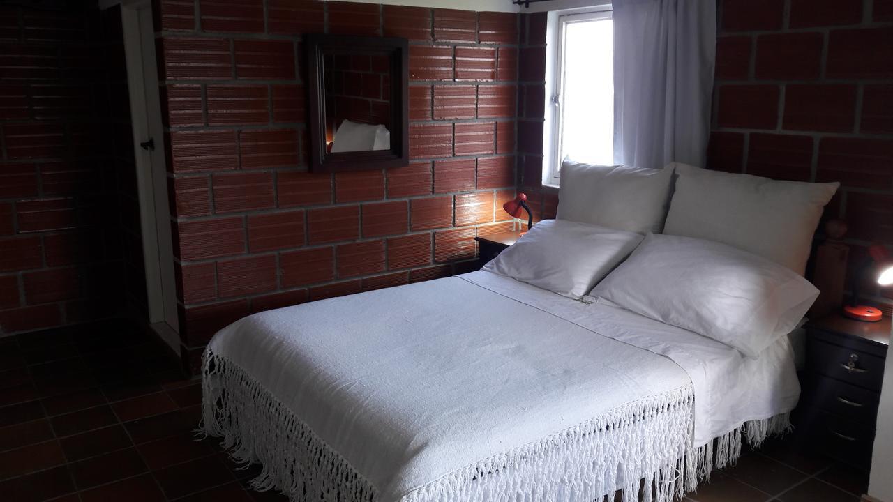 Palestina Ecohotel Chinchina Bagian luar foto